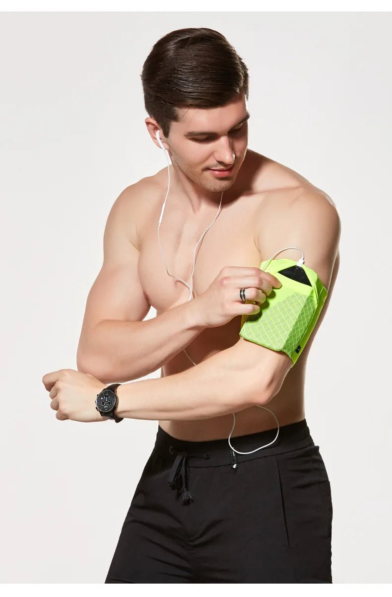 Running Arm Bag | Breathable Phone Holder for Phones up to 6.5" | Unisex Sport Armband