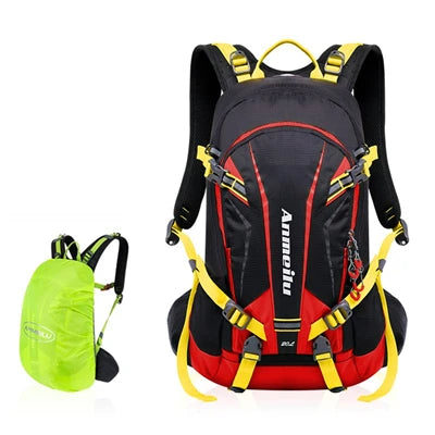 Trail Gear Accessories: 20L Waterproof, Breathable, Lightweight Hydration Backpack With Bladder and Rain Cover / Rungear