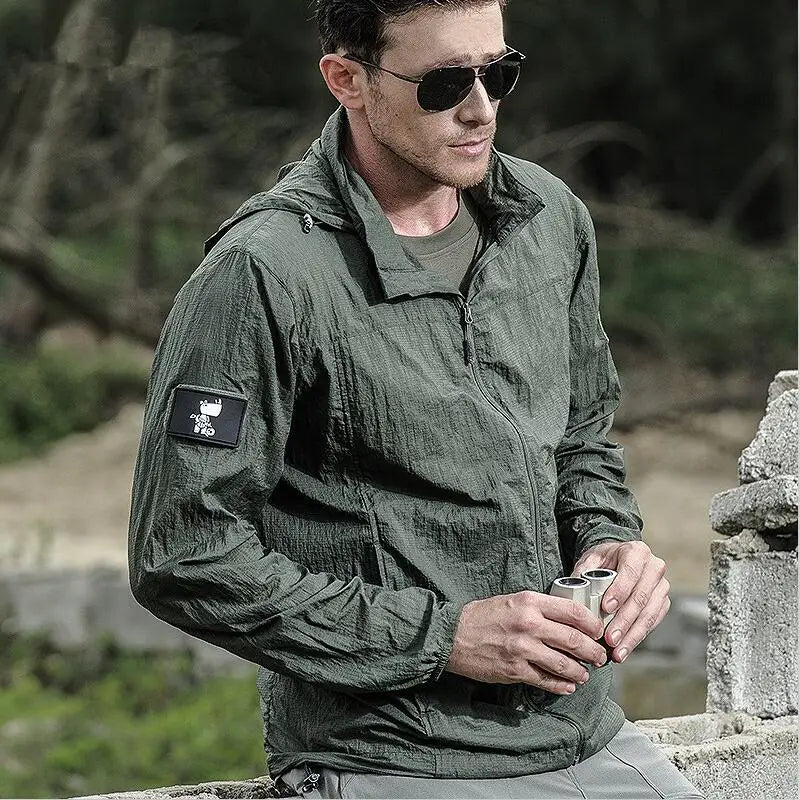 Men's Running Apparel Jackets: Lightweight, Waterproof, Summer Breathable Thin Hooded Jacket / Rungear