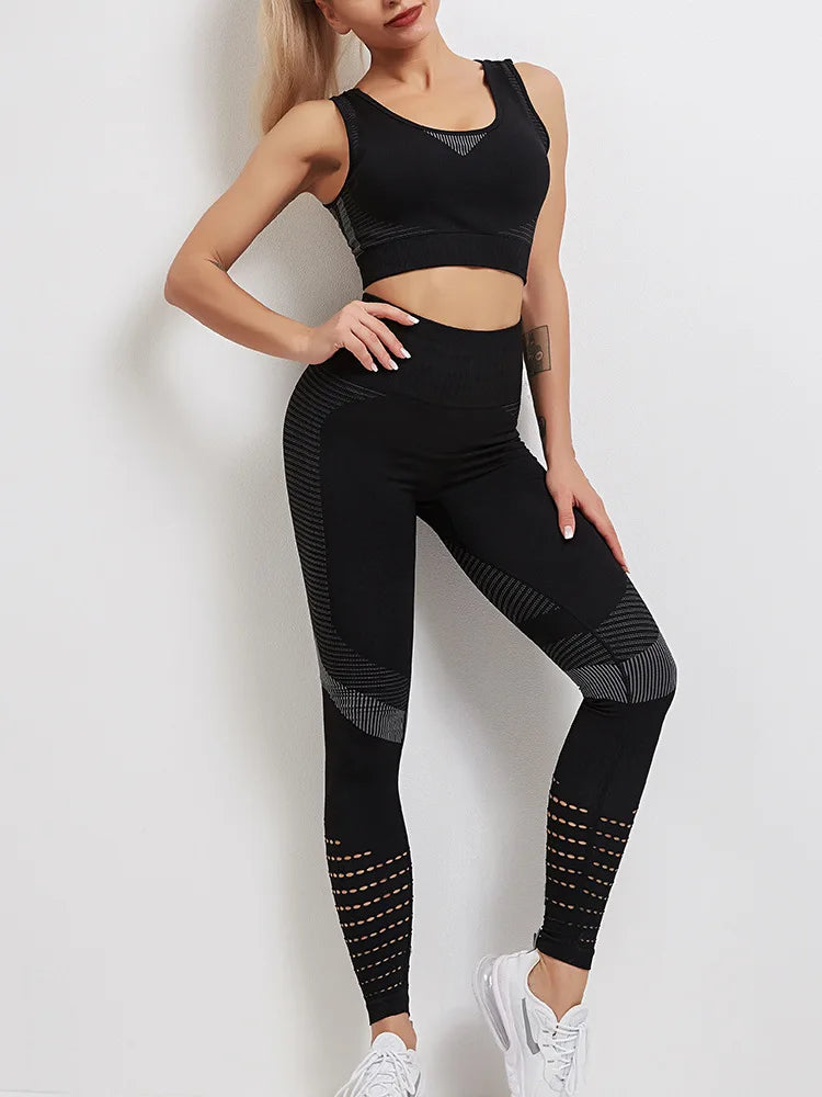 Women's Activewear Sets: Seamless, Sports Fitness, High Waist Hip-Lifting Stretch Leggings And Top for Women / Rungear