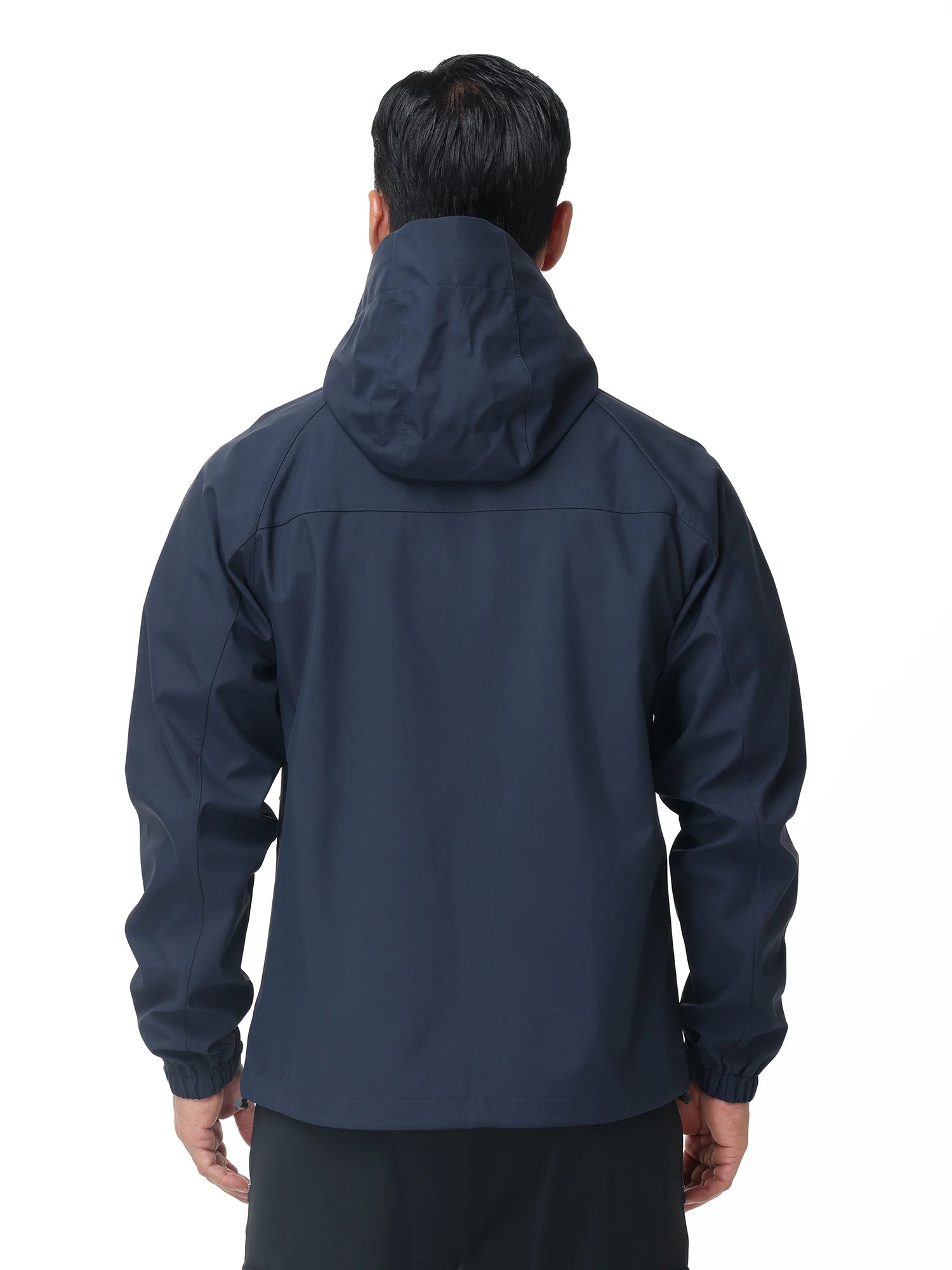 Men's Running Apparel: Lightweight, Waterproof Windbreaker Jacket With Inner Pocket / Rungear