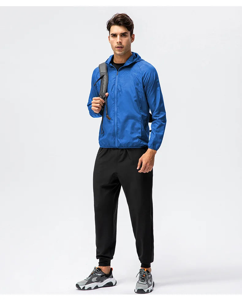 Lightweight Jacket Apparel: Unisex, Wind Protection, Rain Protection Windbreaker Jacket / Rungear 