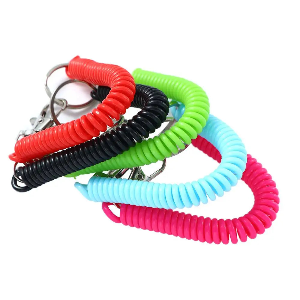 Elastic Coil Spring Wrist Keychain – Stretch Spiral Wristband Key Ring for Running, Gym & Outdoor Use | RUNGEAR