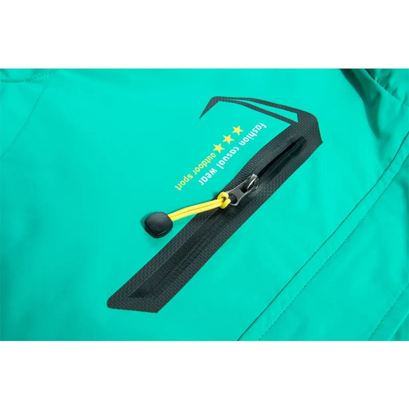 Women's Winter Running And Trail Gear: Waterproof, Windproof Windbreaker Running Jackets / Rungear