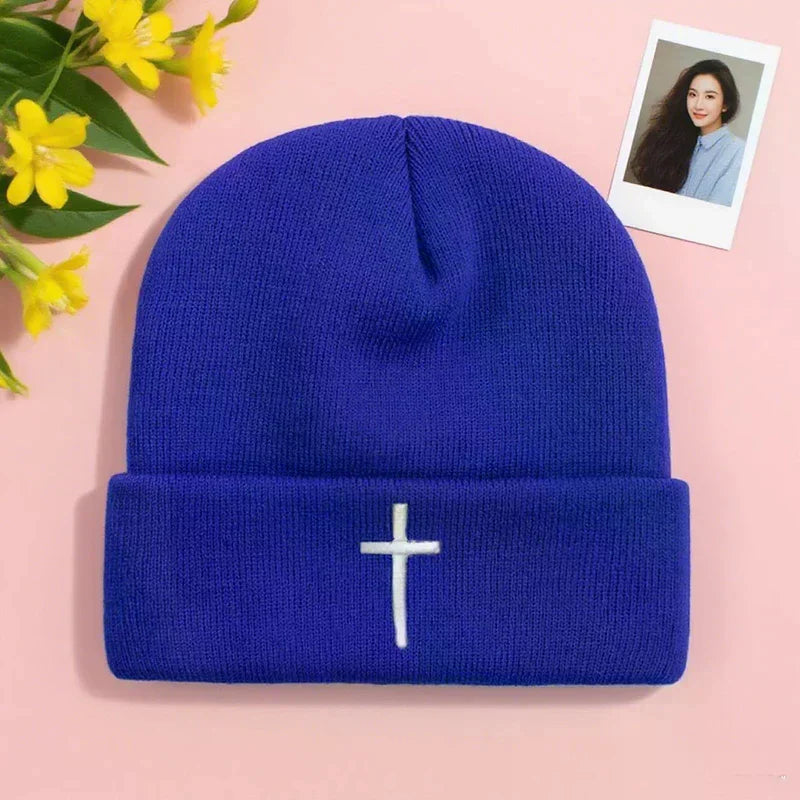 Unisex Winter Beanie — Thick, Warm Knit Hat for Running, Hiking & Cold Weather