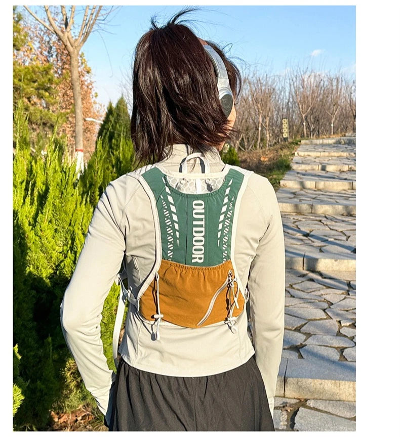 Running Hydration Vest – Lightweight, Reflective, Bladder-Compatible | Trail Running, Cycling & Hiking | Black, Pink