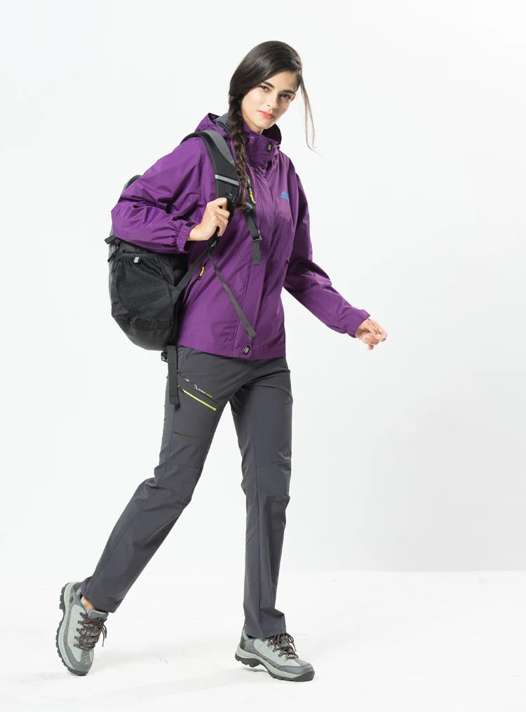 Women's Winter Running And Trail Gear: Waterproof, Windproof Windbreaker Running Jackets / Rungear