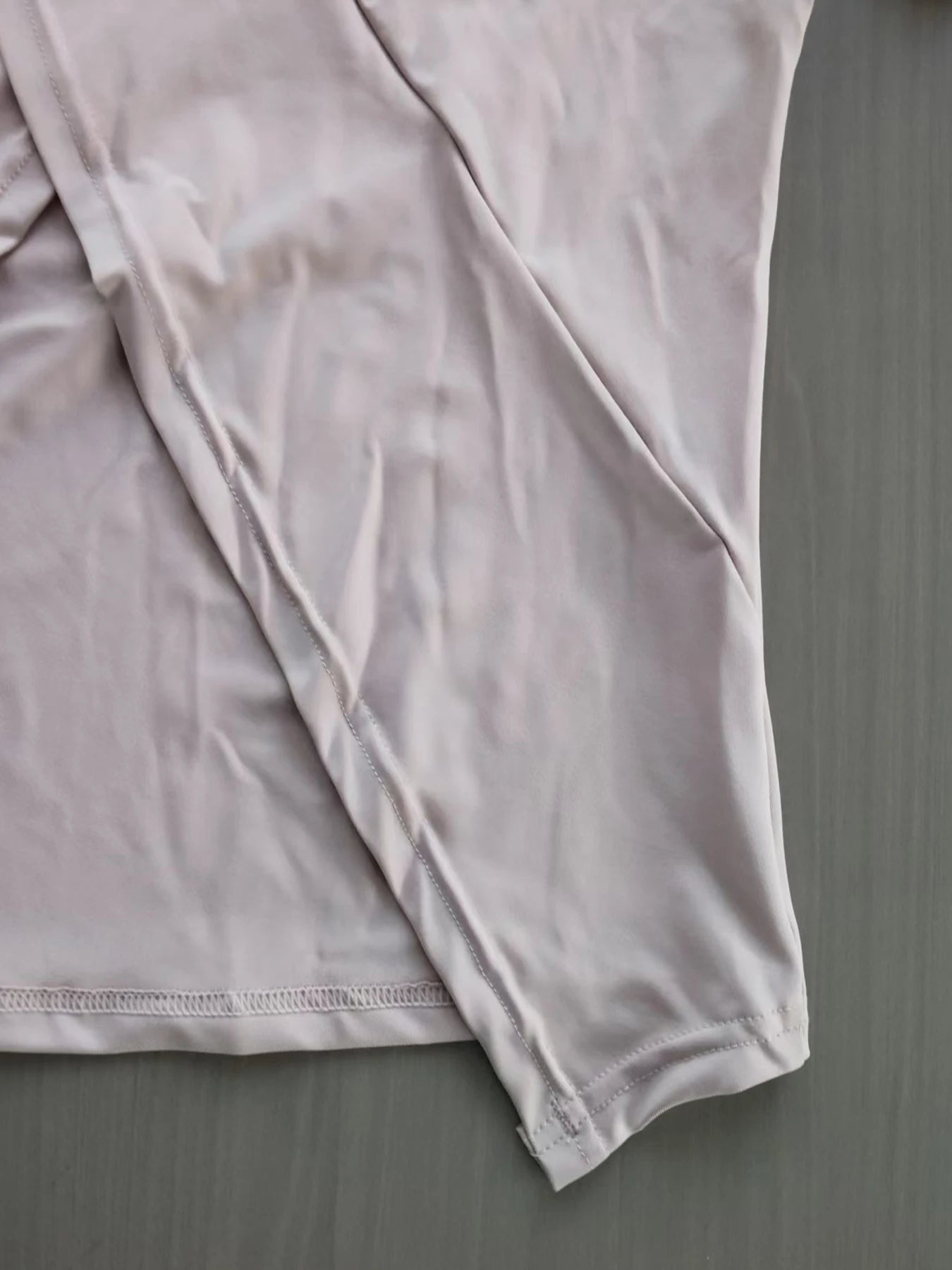 Women's Cross-Back Open Split Training Top | Loose Breathable Short Sleeve Gym Tee | RUNGEAR