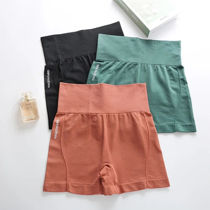 Women's Activewear Apparel: Casual Solid Colour, Seamless, Slim, High Waisted Fitness Shorts / Rungear