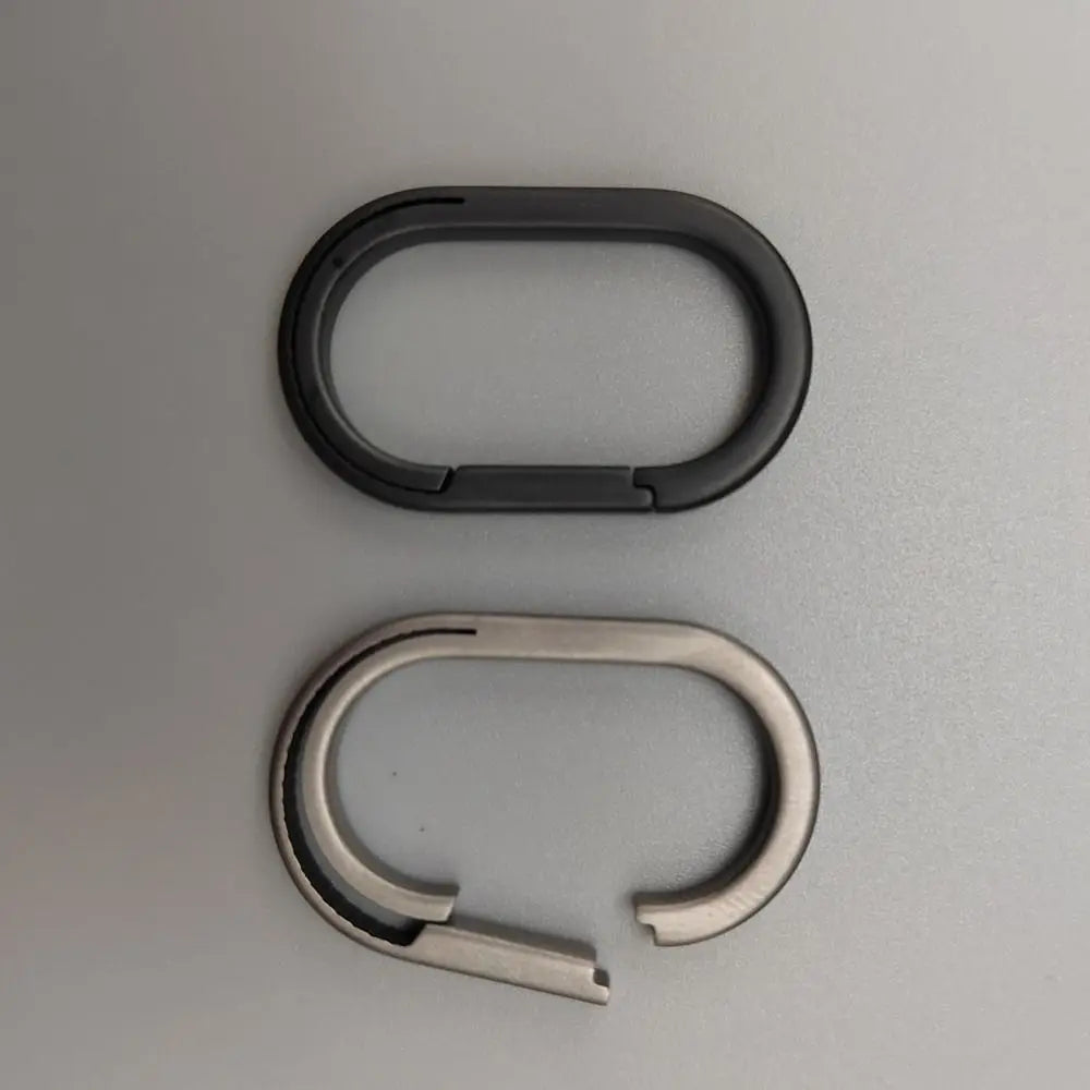 Titanium Alloy Key Ring – Super Lightweight EDC Key Holder for Everyday Carry & Outdoor Use | RUNGEAR