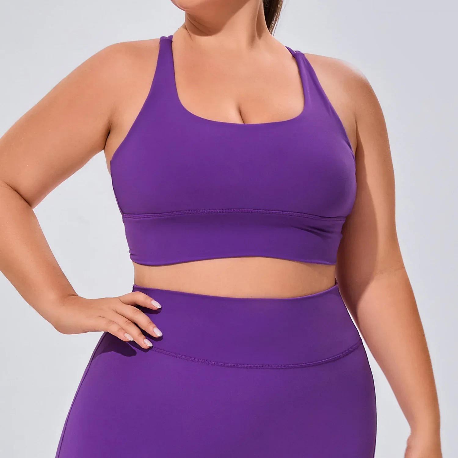 Plus Size Women's Running Apparel: Quick-Dry, Comfortable, High Stretch, Breathable Sports Bra And High Stretch Breathable Leggings / Rungear
