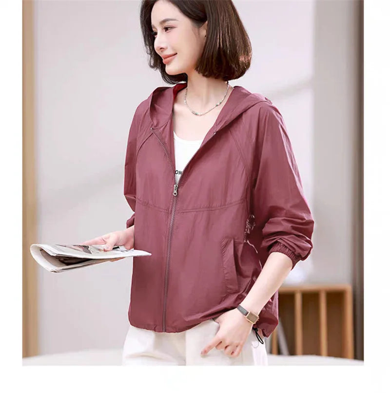 Women's Lightweight Jackets: Thin, Breathable, Sun-Protective Summer Sports Outwear Jacket / Rungear