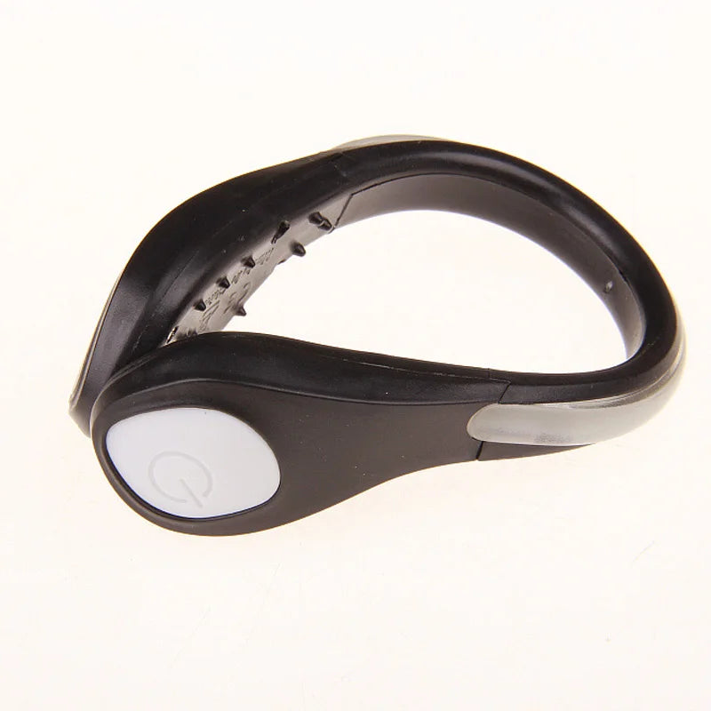 Safety Gear Accessories: LED Luminous Strong Night Safety Shoe Clip Light for Running, Cycling, Hiking / Rungear