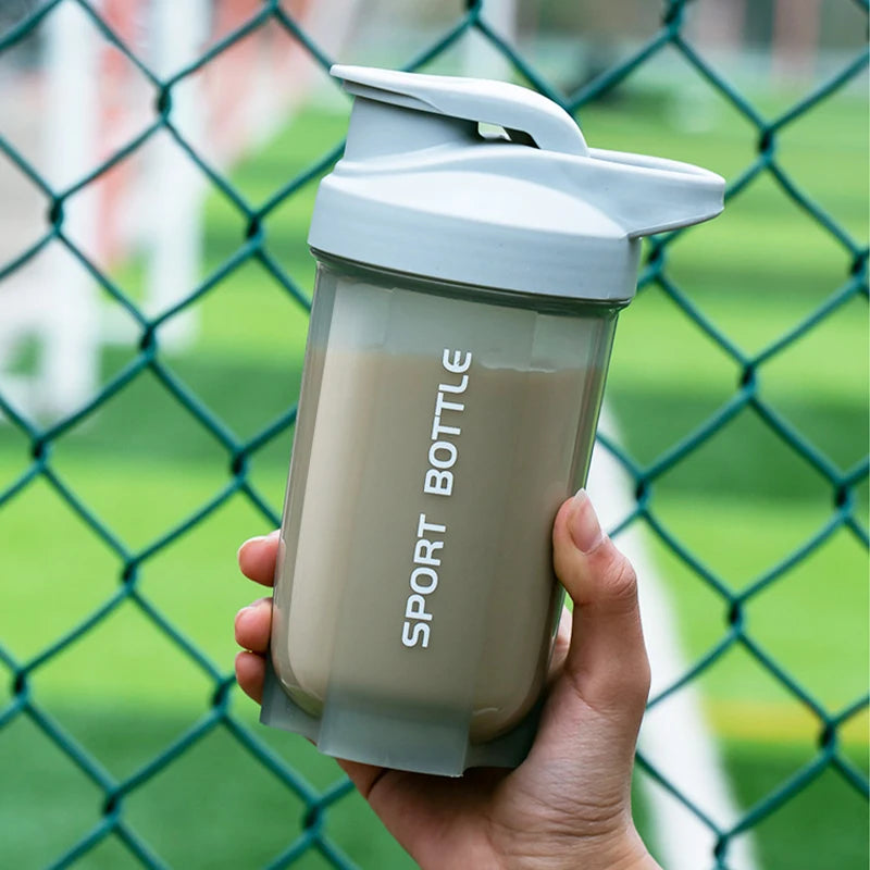 600ml Leakproof Protein Shaker Bottle with Measurement Scale – Portable Sports Mixing Cup for Gym, Outdoor Fitness & Training | RUNGEAR
