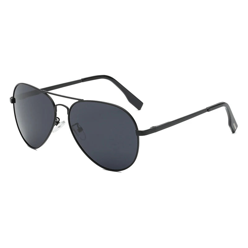 Men's Sunglasses Gear: Classic, Polarized Metal Black Aviation Sunglasses UV400 / Rungear