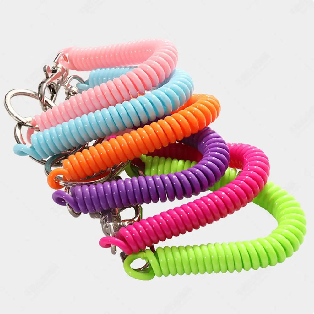 Elastic Coil Spring Wrist Keychain – Stretch Spiral Wristband Key Ring for Running, Gym & Outdoor Use | RUNGEAR