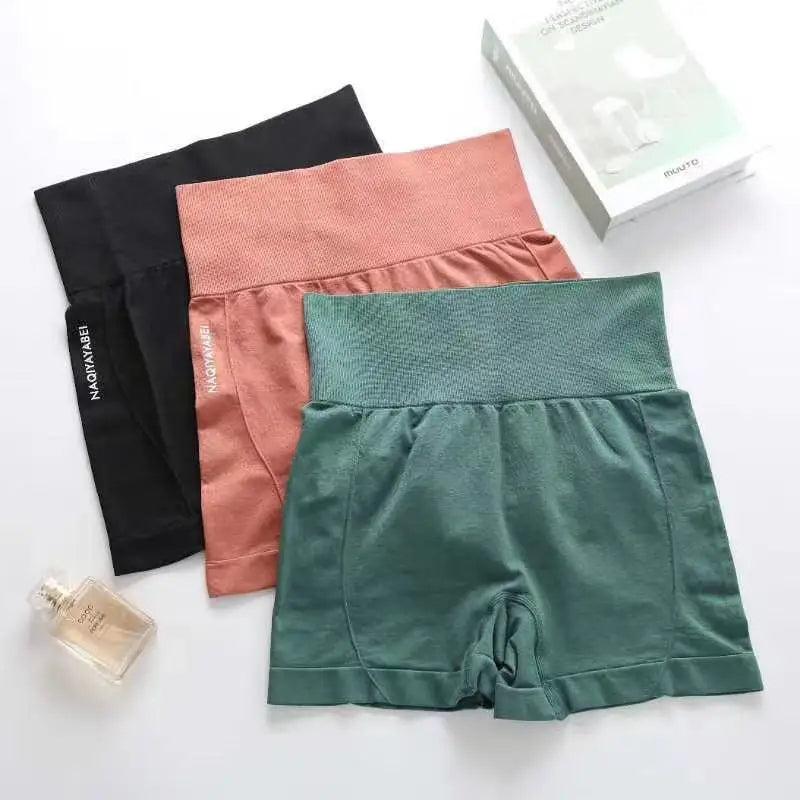 Women's Activewear Apparel: Casual Solid Colour, Seamless, Slim, High Waisted Fitness Shorts / Rungear