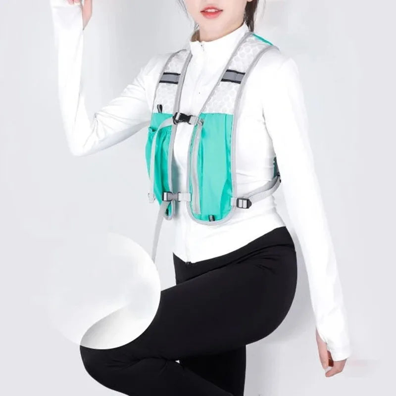 Ultralight Running Hydration Vest | Breathable Unisex Pack for 500ml Bottle — Running, Hiking & Cycling