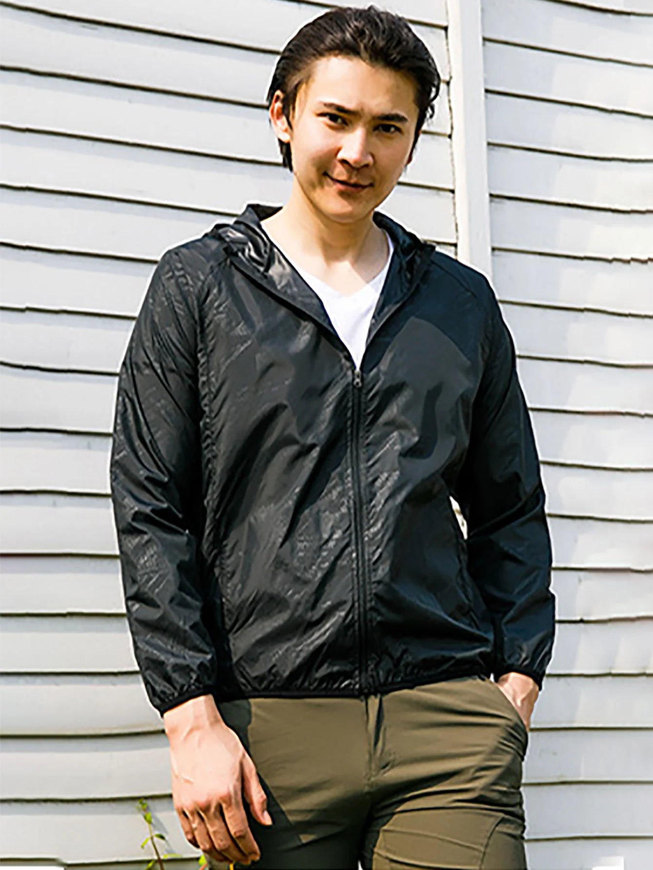 Lightweight Jacket Apparel: Unisex, Wind Protection, Rain Protection Windbreaker Jacket / Rungear 