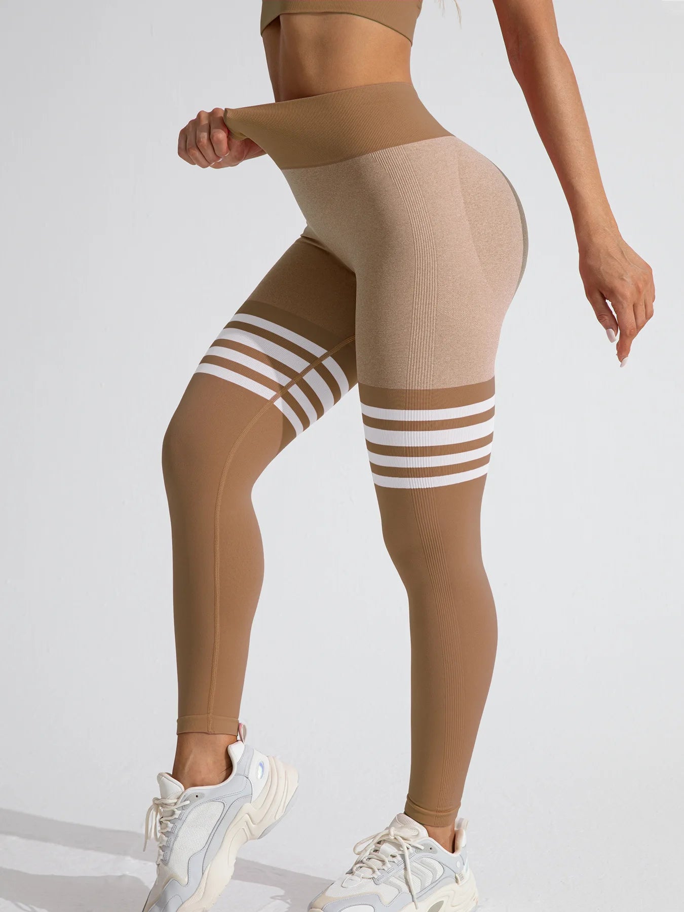 Women's Compression Pants: V Back, Lifting, Athletic, Fitness Training Leggings / Rungear