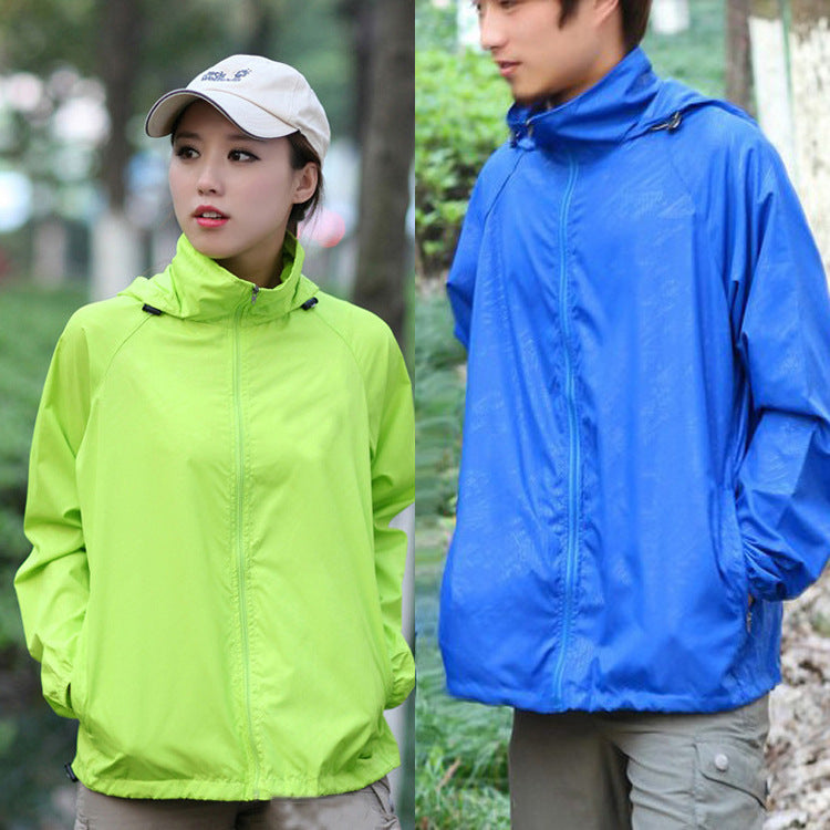 Running Apparel: Unisex, Waterproof, Lightweight, Quick-Dry, Hooded Thin Windbreaker / Rungear