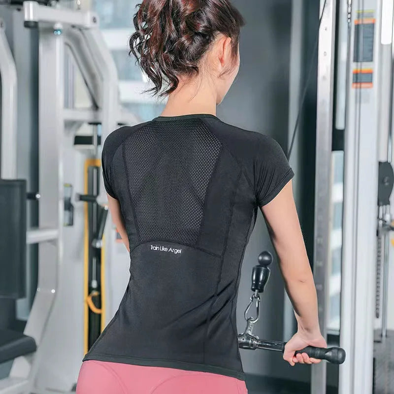 Women's Running Apparel: Seamless, Long Sleeved Sportswear Workout Shirt For Sports Fitness / Rungear