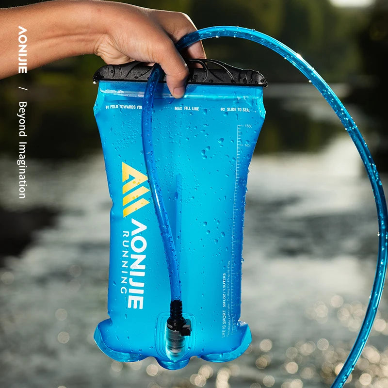 AONIJIE SD62 Hydration Pack – BPA-Free Water Bladder for Running, Hiking & Cycling (1.5L/2L/3L)
