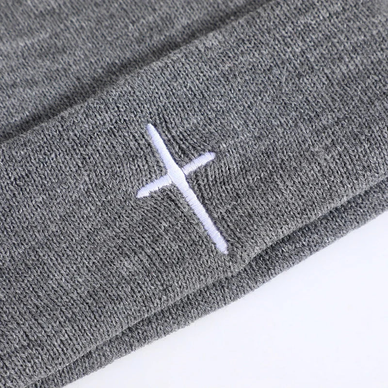 Unisex Winter Beanie — Thick, Warm Knit Hat for Running, Hiking & Cold Weather