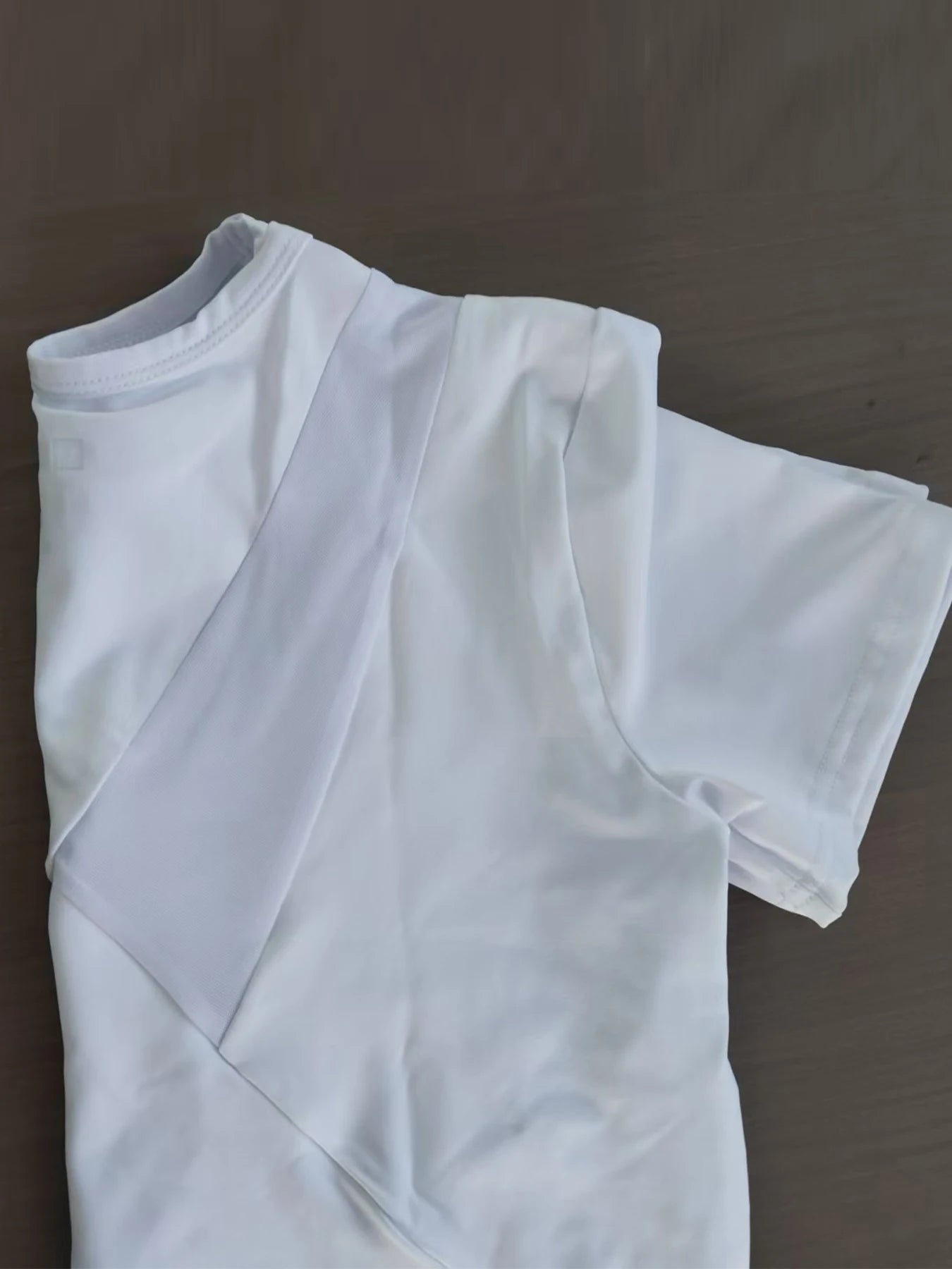Women's Cross-Back Open Split Training Top | Loose Breathable Short Sleeve Gym Tee | RUNGEAR
