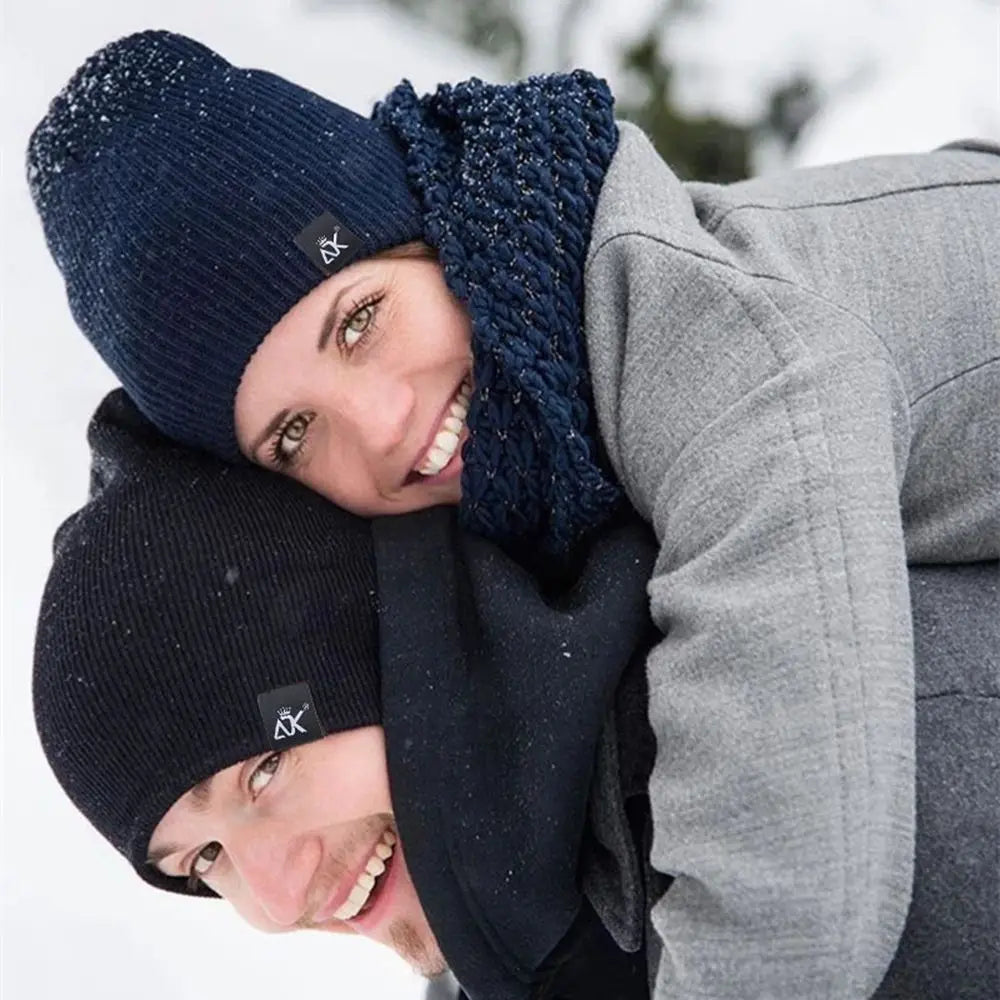 Winter Hat Apparel: Unisex Soft Knitted, Comfortable Warm Autumn Winter New Beanies / Rungear