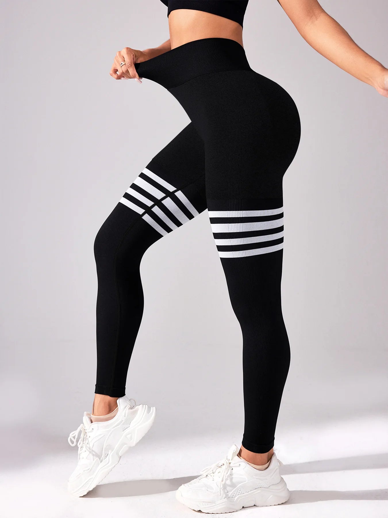Women's Compression Pants: V Back, Lifting, Athletic, Fitness Training Leggings / Rungear