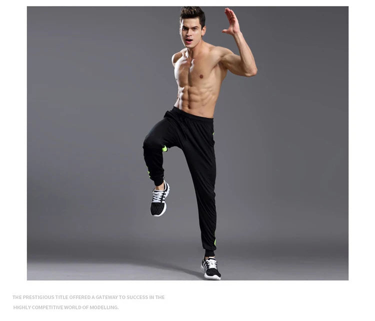 Men's Training Joggers with Zipper Pockets – Slim Fit, Elastic Waist | Running & Gym