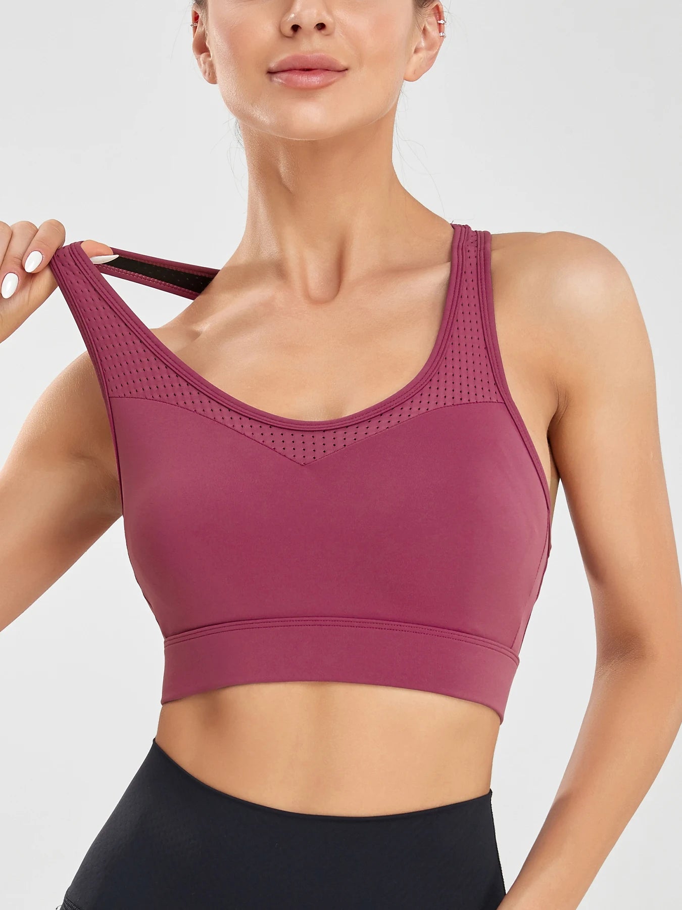 Women's Activewear Apparel: Breathable, High Strength, Shockproof Wireless Underwear Sports Bra / Rungear