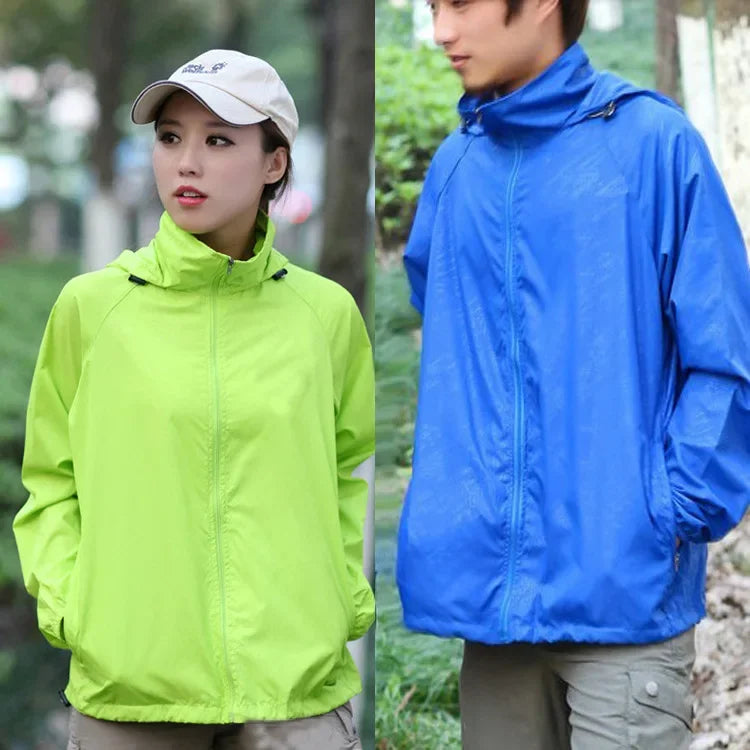Running Apparel: Unisex, Waterproof, Lightweight, Quick-Dry, Hooded Thin Windbreaker / Rungear