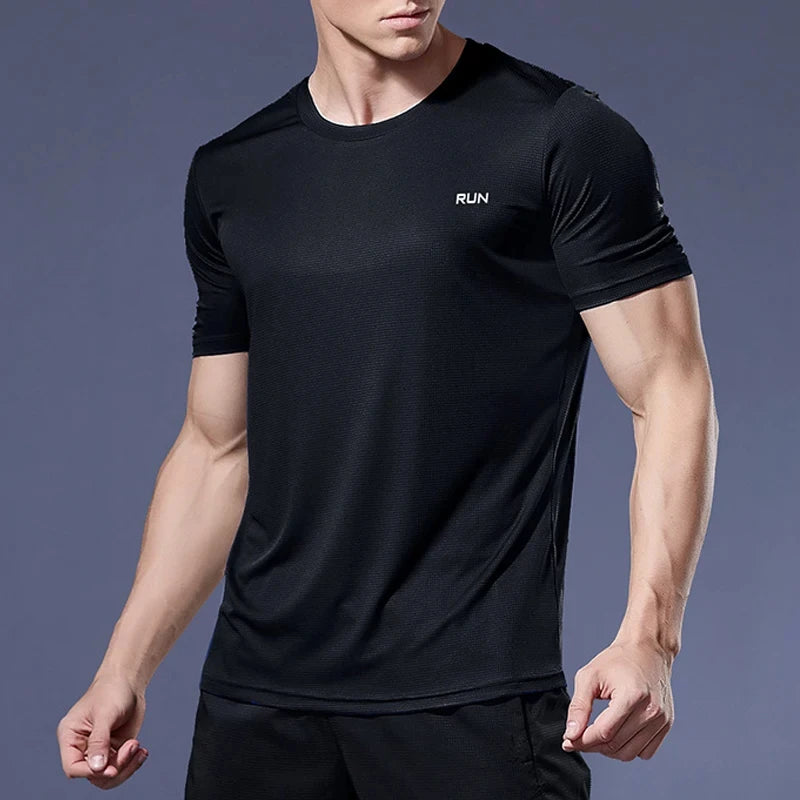 Men's Moisture-Wicking Apparel: Quick-Dry, Lightweight, Short Sleeve, Round Neck T-Shirt / Rungear