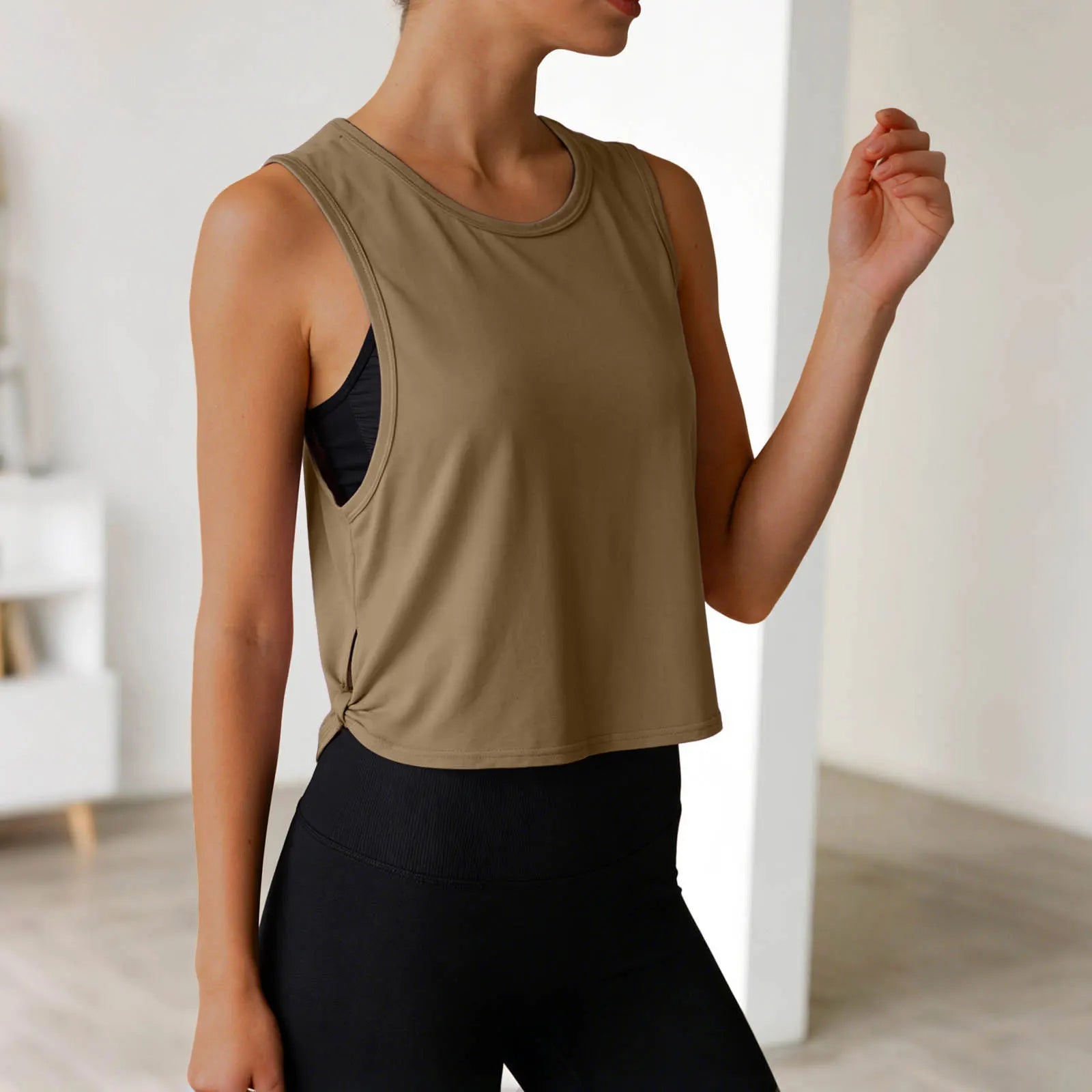 Women's Running Apparel: Lightweight, Sleeveless Casual Loose Fit, Cropped Sports Tank Top / Rungear