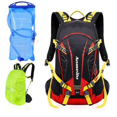 Trail Gear Accessories: 20L Waterproof, Breathable, Lightweight Hydration Backpack With Bladder and Rain Cover / Rungear