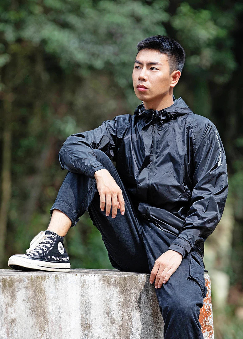 ROCKBROS Breathable Reflective Waterproof Hooded Jacket Men European Size