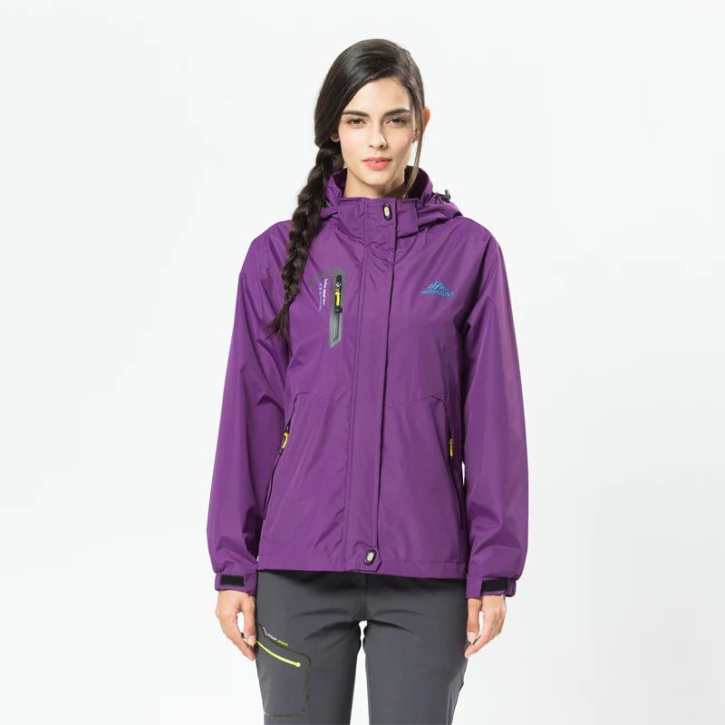 Women's Winter Running And Trail Gear: Waterproof, Windproof Windbreaker Running Jackets / Rungear