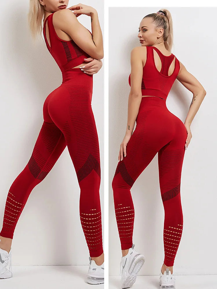 Women's Activewear Sets: Seamless, Sports Fitness, High Waist Hip-Lifting Stretch Leggings And Top for Women / Rungear