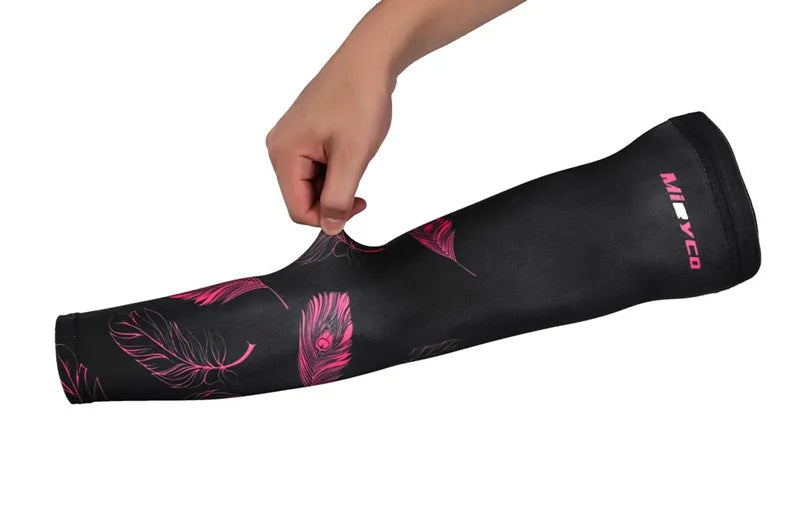 Winter Gear Accessories: Unisex, Breathable, Quick Dry, UV Protection Oversleeve Arm for Running Sports / Rungear