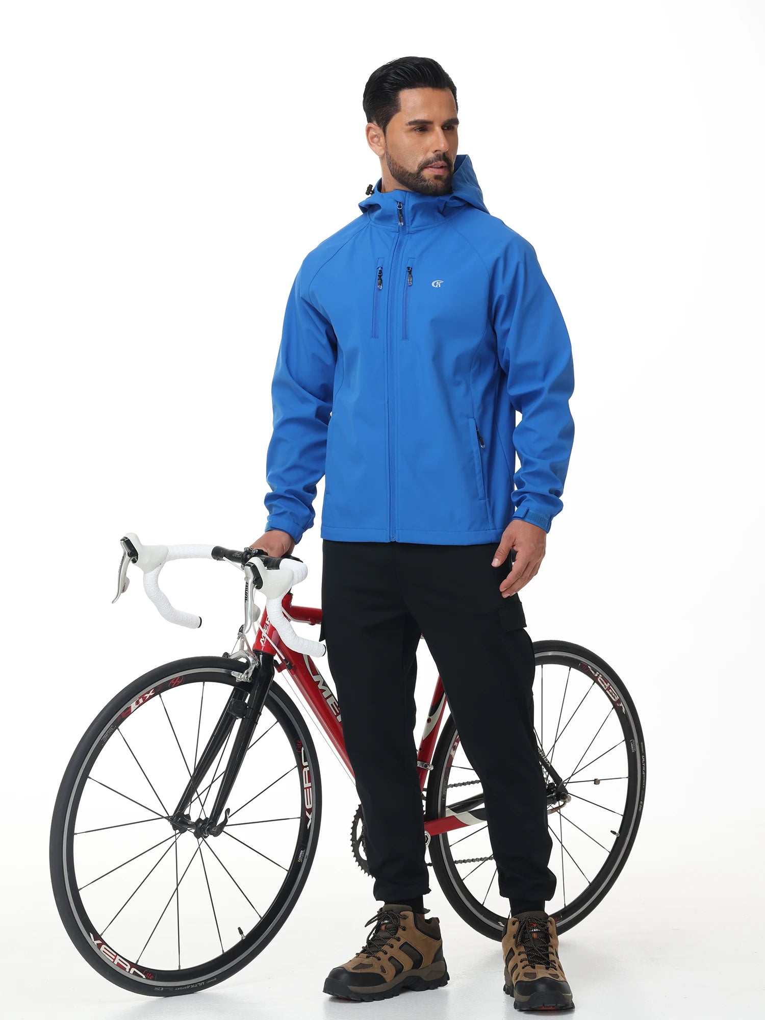 Men's Running Apparel: Lightweight, Waterproof Windbreaker Jacket With Inner Pocket / Rungear