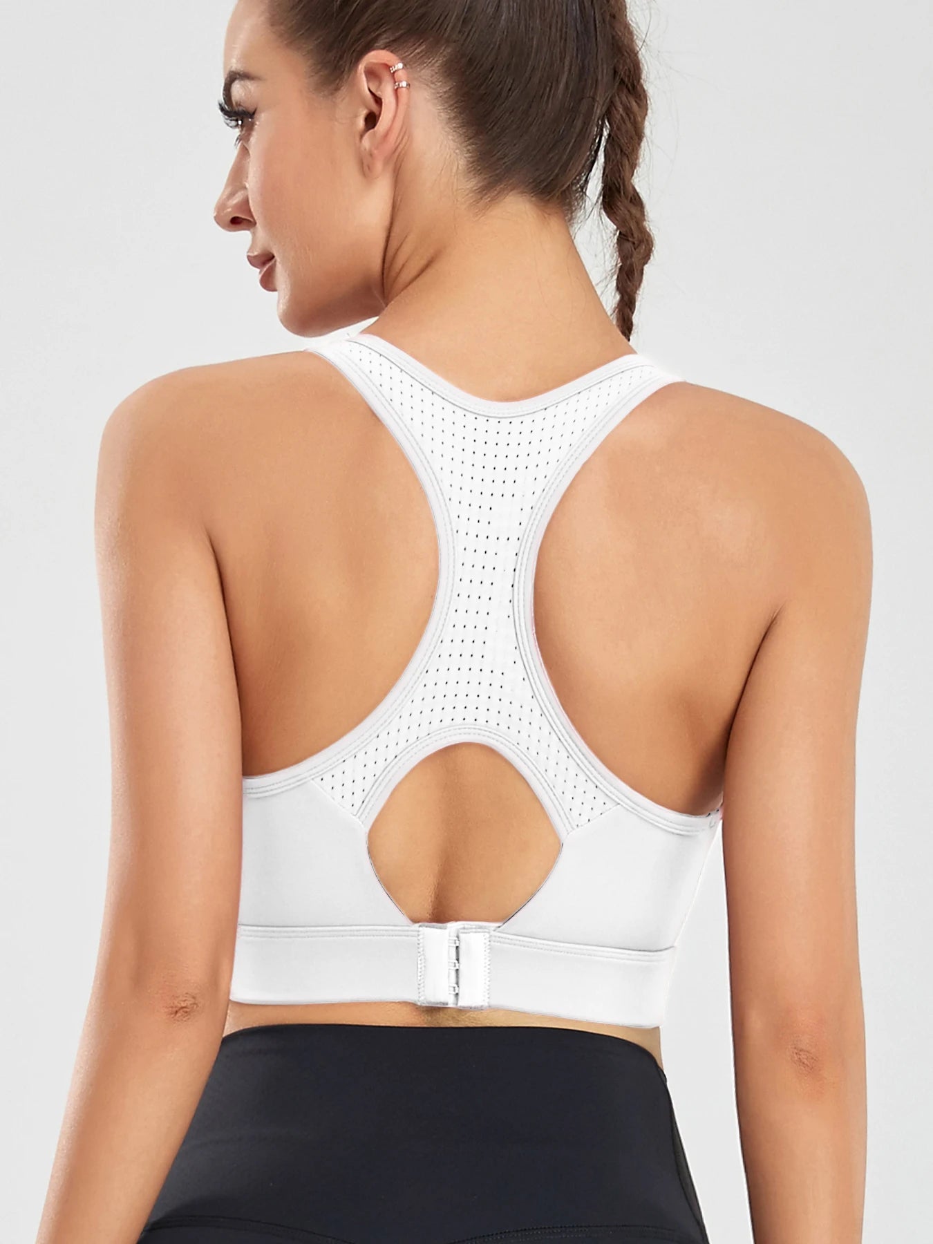 Women's Activewear Apparel: Breathable, High Strength, Shockproof Wireless Underwear Sports Bra / Rungear