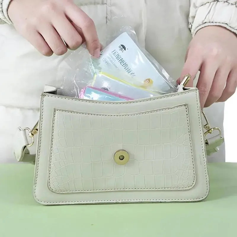 Adult Outdoors Disposable Lightweight Waterproof Hooded Emergency Rain Poncho