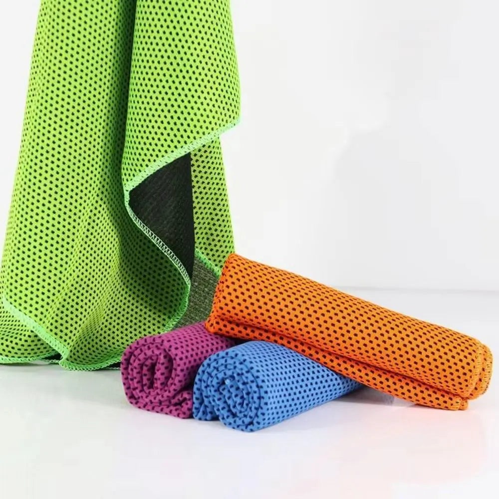 Mini Portable Quick Drying Sweat Absorption Sports Cold Towel With Hook