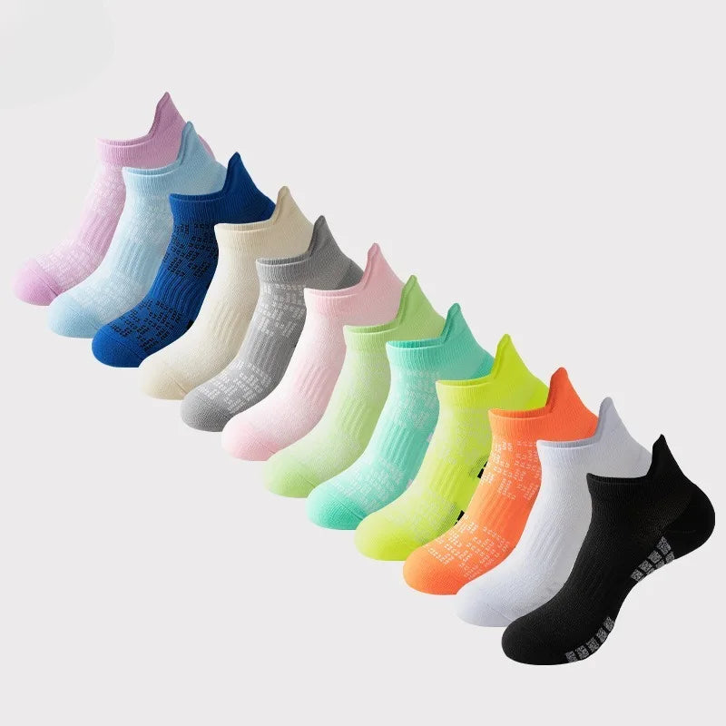 Running Apparel: Anti-Slip, Shock-Absorbing, Sweat Wicking, Low Cut Ankle Socks / Rungear