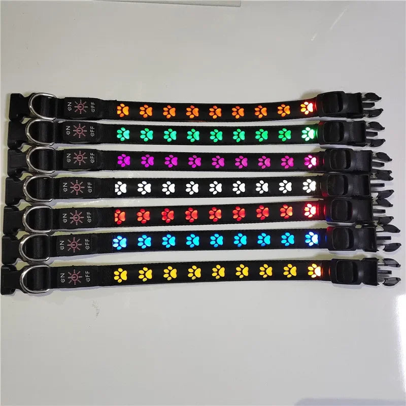 Dog Safety Gear: LED Luminous Dog Collar, Safety Light Tag Paw Print For Dogs / Rungear