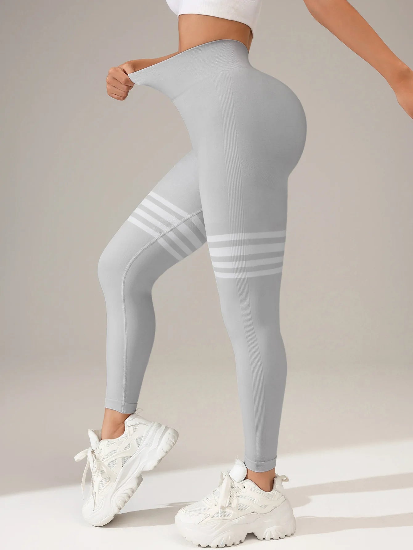 Women's Compression Pants: V Back, Lifting, Athletic, Fitness Training Leggings / Rungear