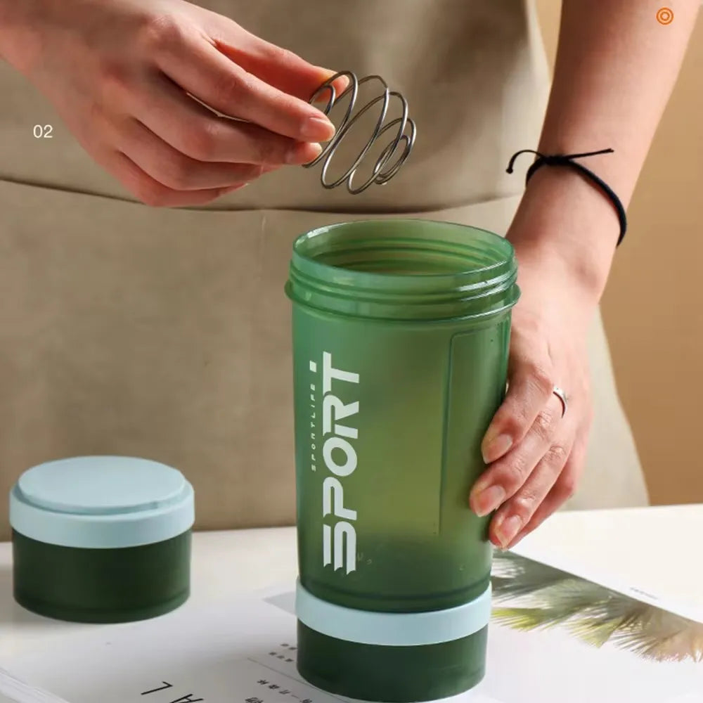 Hydration Gear Accessories: VIE LENTE 500ML Portable, Leakproof, Protein Powder Shaker Bottle for Outdoor Travel, Fitness / Rungear