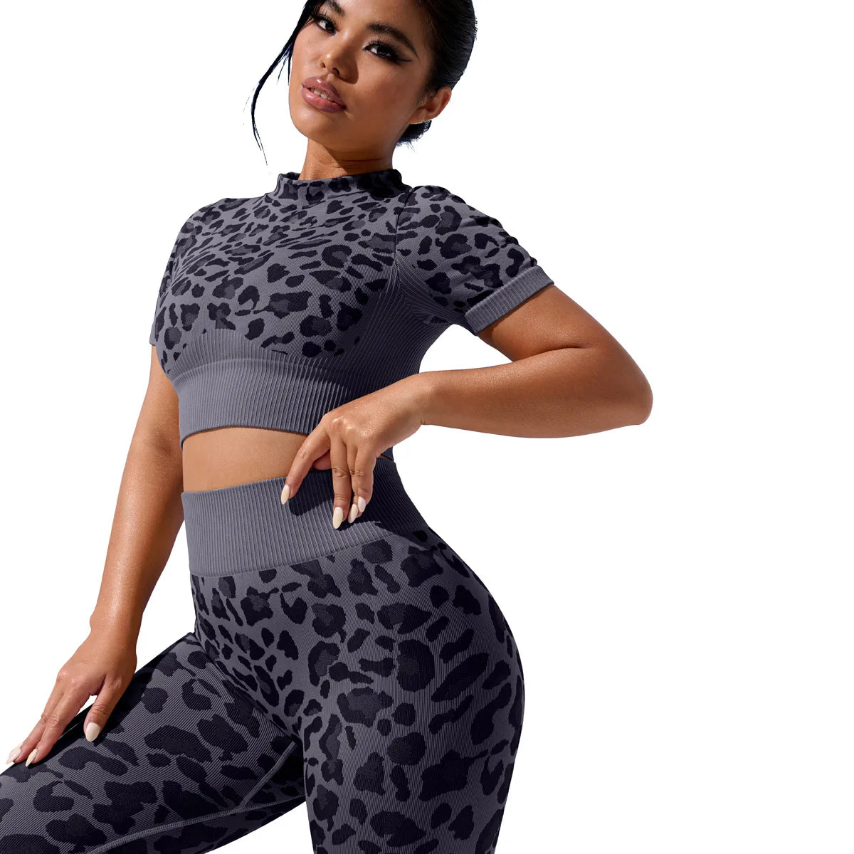 Women's Compression Apparel: 2PC Leopard, Seamless,  Activewear Tracksuit Workout Clothes / Rungear